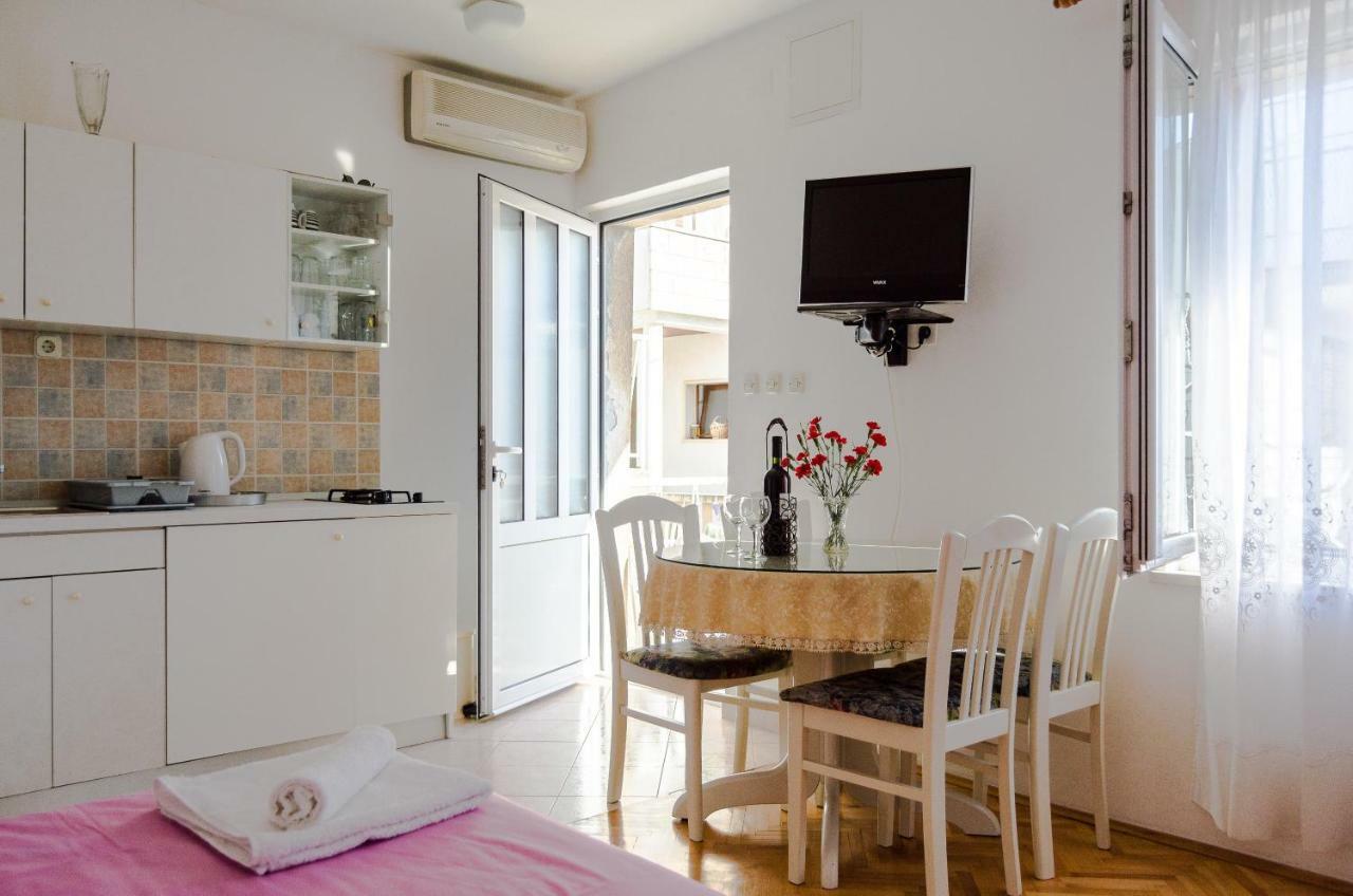 Apartmani Marko Makarska Buitenkant foto