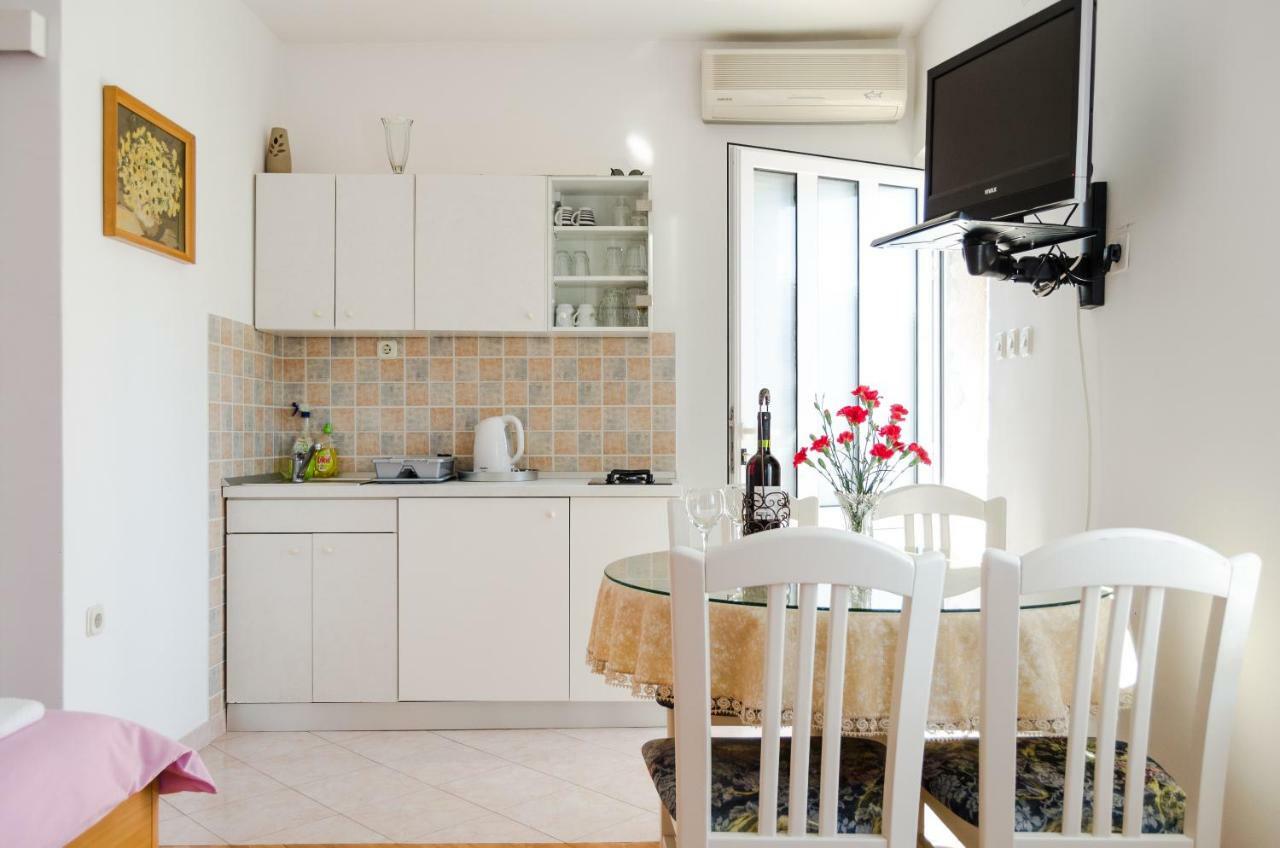 Apartmani Marko Makarska Buitenkant foto