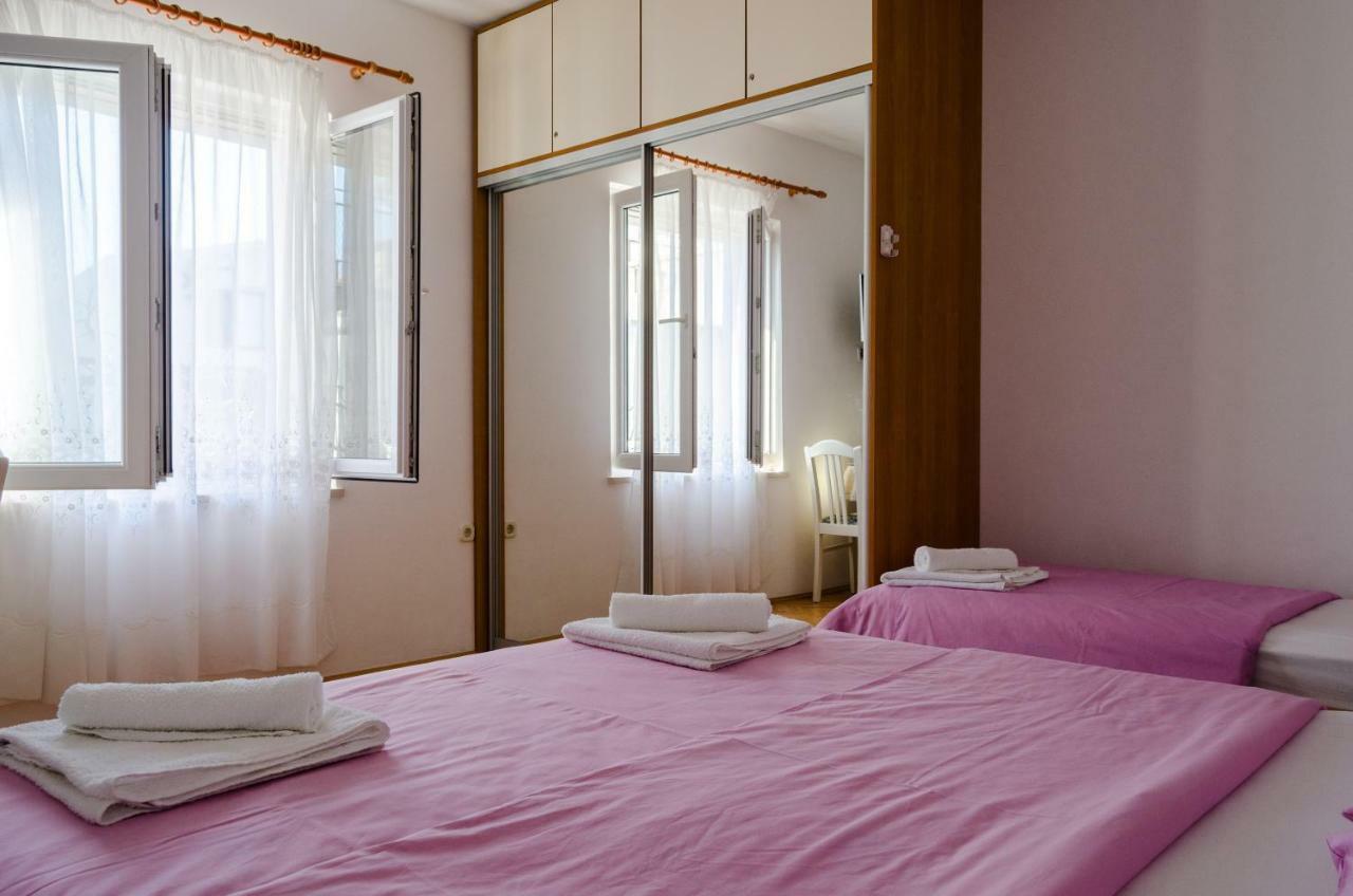 Apartmani Marko Makarska Buitenkant foto